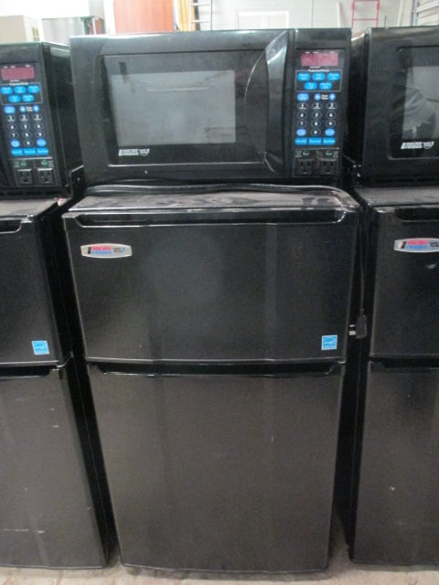 MicroFridge Safe Plug Microwave Refrigerator Combination (1 of 14)