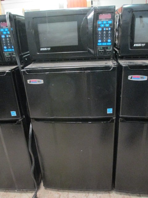 MicroFridge Safe Plug Microwave Refrigerator Combination (1 of 17)