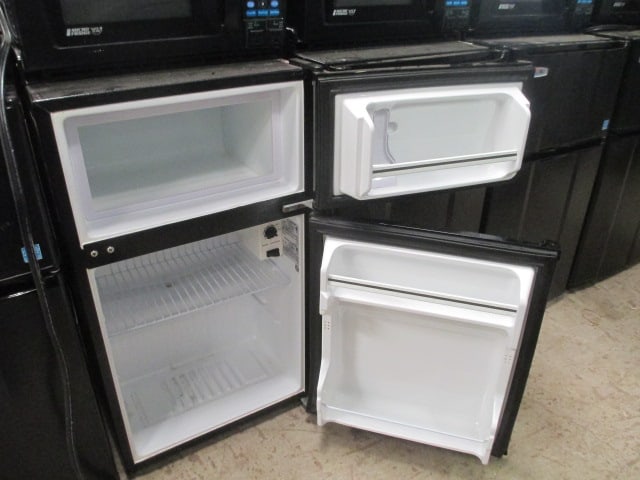 MicroFridge Safe Plug Microwave Refrigerator Combination - 6