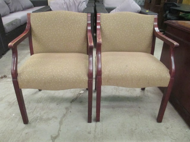 Pair of Quaker Furniture Wood Arm Chairs with Upholstered Seat/Back: 22 1/2"w, finish wear and scratches, needs spot cleaning, Local Pickup Only 