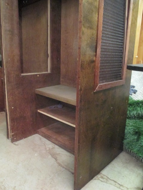 Solid Wood Locker with Locking Storage - 3