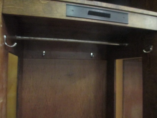 Solid Wood Locker with Locking Storage - 4