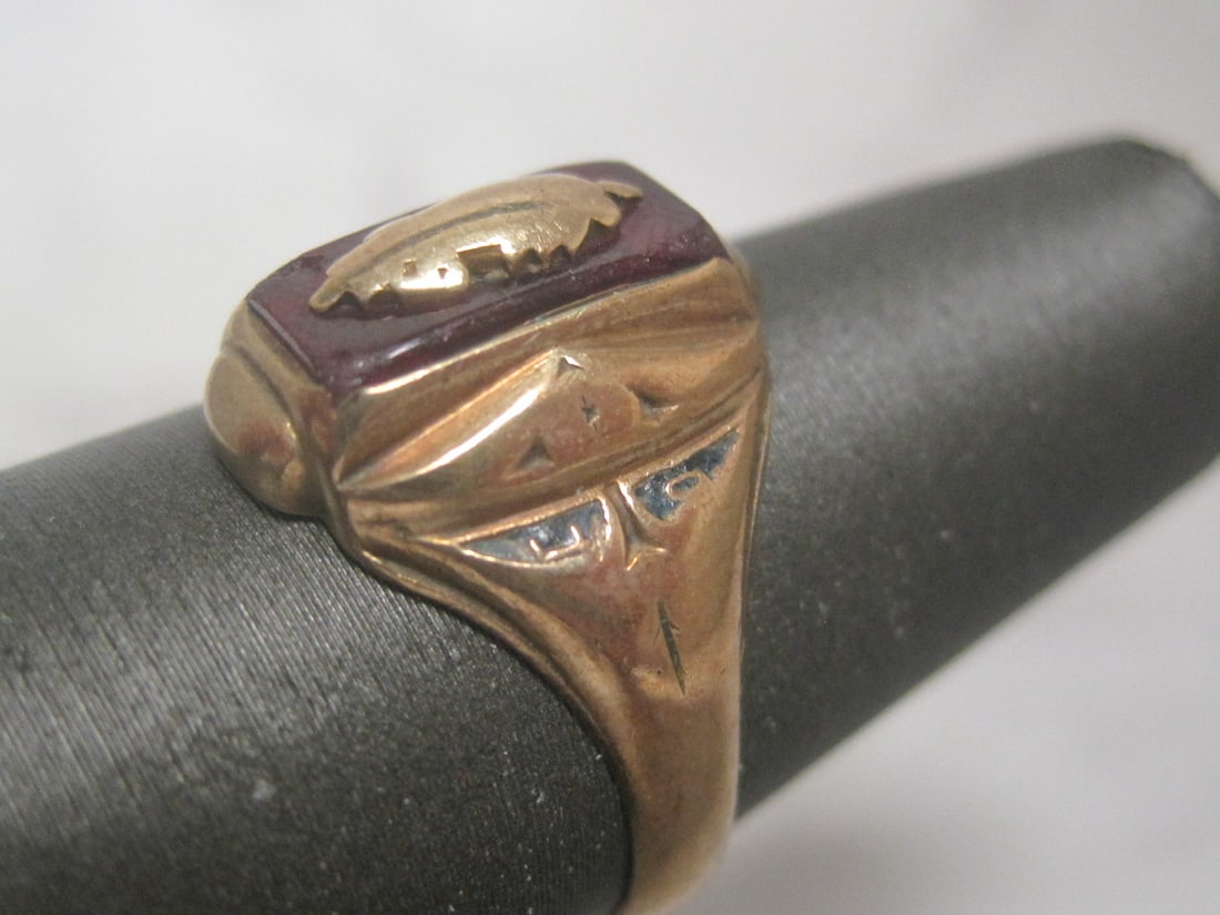 10k Gold Antique Class Ring - 4
