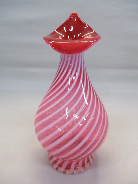 Fenton Cranberry Opalescent Spiral Optic "Jack In The Pulpit": 11"