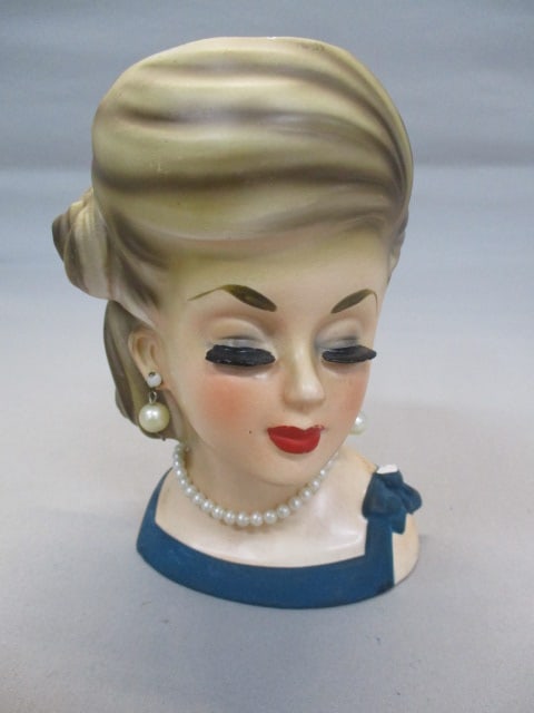 5.5 Parma #A-103 Lady Head Vase: Bow on Dress Is Broken - See All Pictures