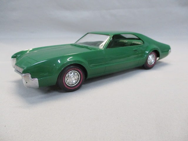 1967 Oldsmobile Toronado Friction Promo: .