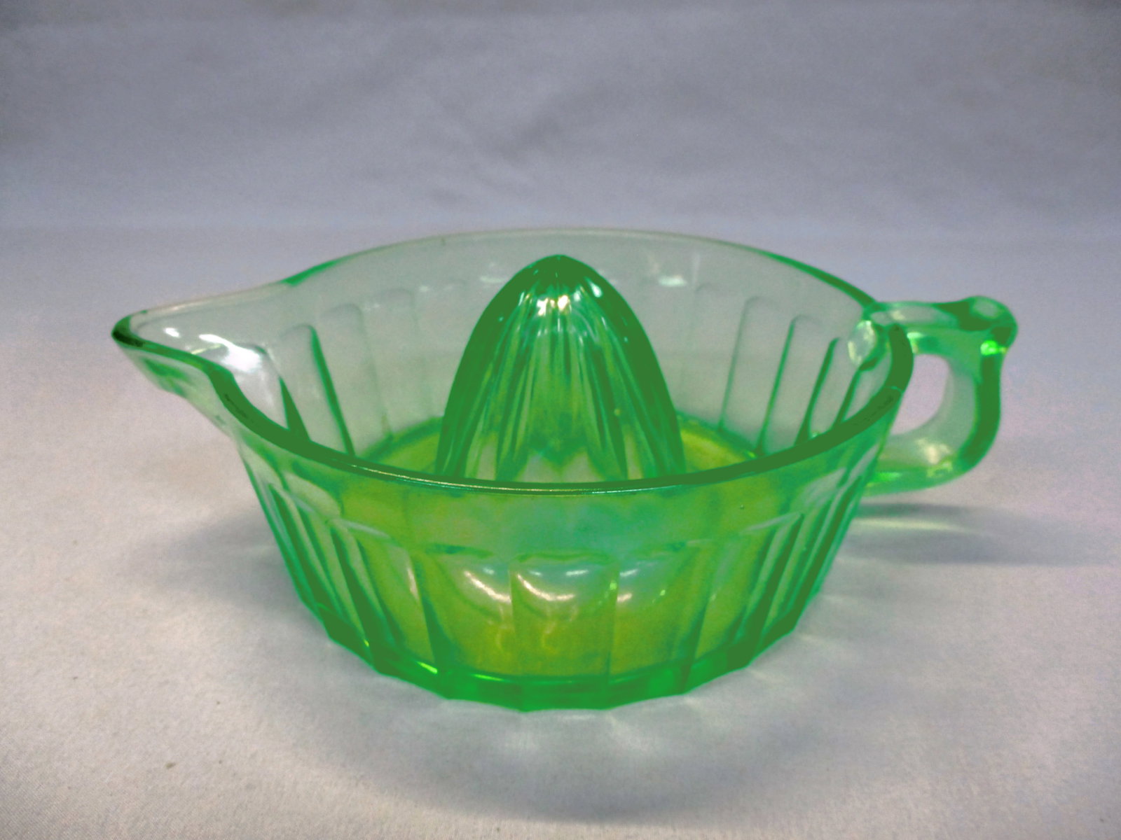 1930's Uranium Glass Reamer 8": .