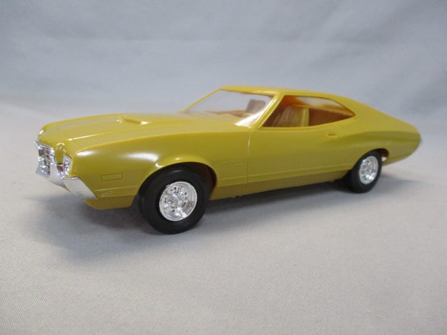 1972 Ford Grand Torino Sport Promo: .