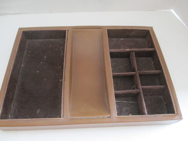Midcentury Leather Wrapped Dresser Valet - 4