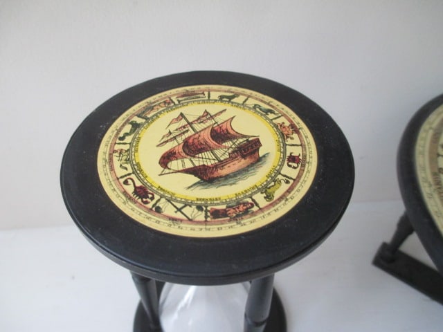 Decorative Table Top Old World Style Hour Glass and Stand Globe - 6