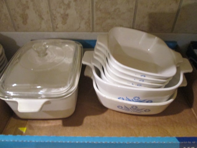 Eight Pieces of Corning Ware Blue Cornflower Bake Ware: .