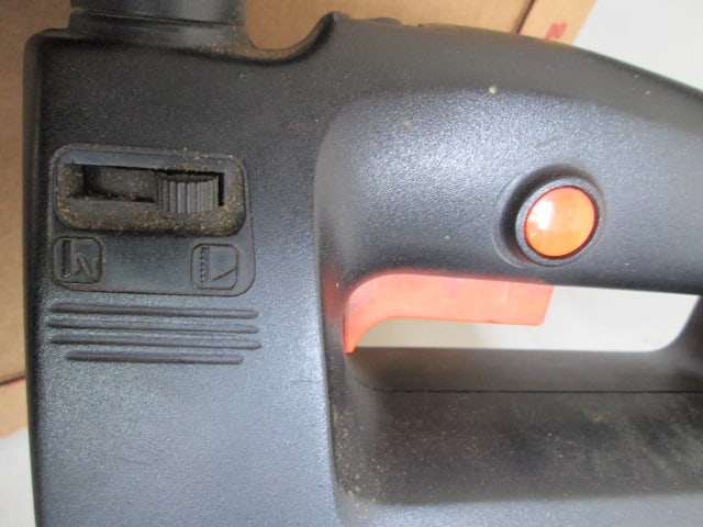 Black & Decker Model 7588 Electric Jig Saw - 3