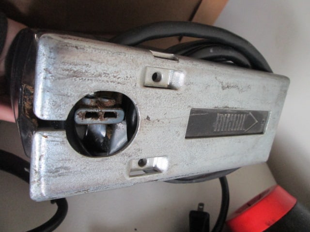 Black & Decker Model 7588 Electric Jig Saw - 4