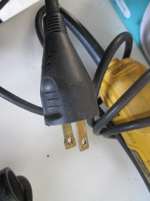 DeWalt Electric Model DWE4011 4 1/2" Angle Grinder - 5