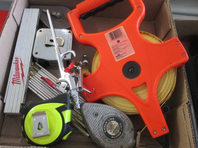 Measure Tapes and Chalk Lines (1 of 6)