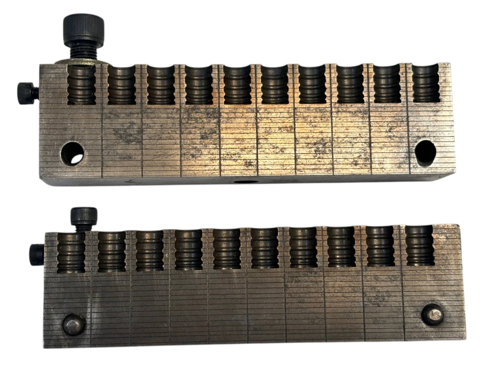 Hensley & Gibbs Murphy, Oregon 244BB .356 (.38 cal) 10-Cavity Bullet Mould Reloading Tool - 3