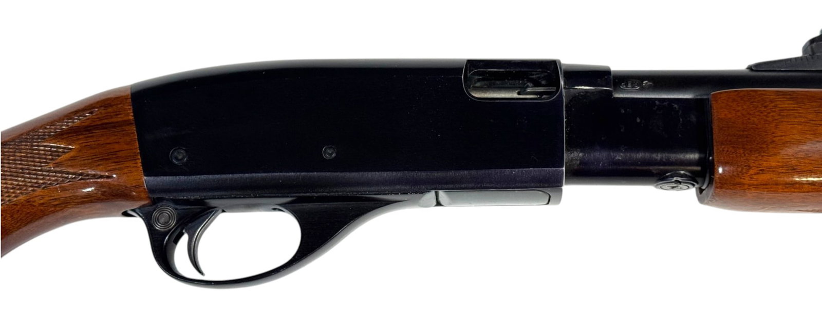 Excellent 1981 Remington Model 572 Fieldmaster BDL Deluxe .22 S-L-LR Pump Action Rifle - 17