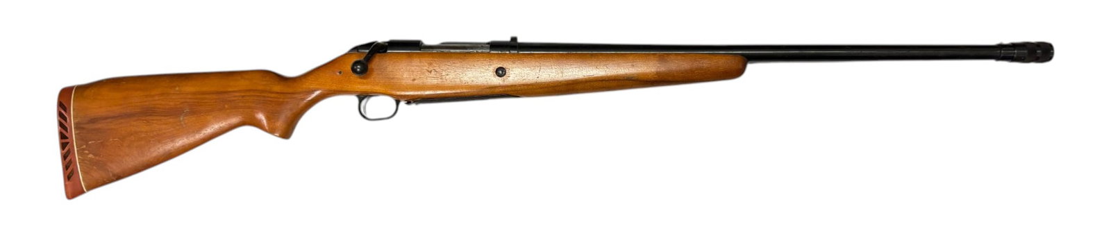 O.F. Mossberg & Sons Model 390KB 2-3/4" 16 GA. Bolt Action Shotgun with Poly-Choke: S#: 525345 | Mfg. 1950s-1960s | 26" Barrel |||| CONDITION: Very good. 90% original blued finish. Seems to mechanically function. Bore is good, with minor frosting ||||| CLASS: C&R