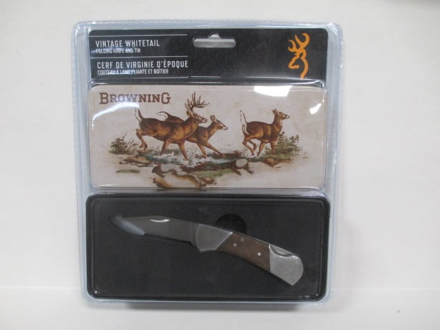 New in Package Browning Vintage Whitetail Folding Knife and Collector Tin (1 of 7)