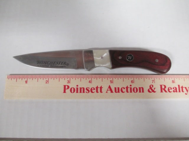 2008 Winchester Limited Edition 3 Knife Collector Set in Wood Presentation Box - 4