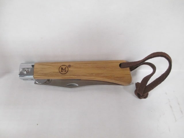Main Knives #1152 Wood Handle Folding Knife - 2