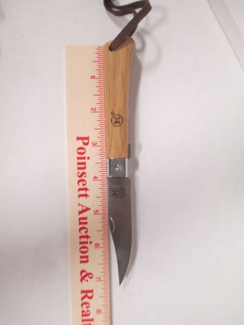 Main Knives #1152 Wood Handle Folding Knife - 4