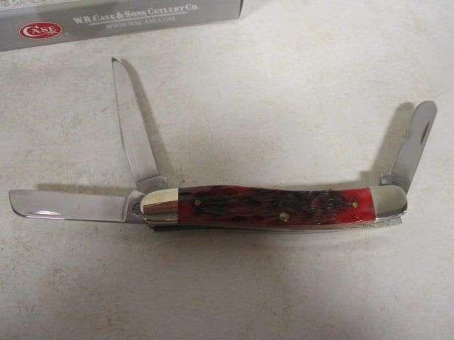 2020 Case Crimson Red Bone Peach Seed Jig Medium Stockman in Original Box - 3