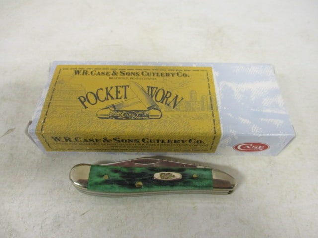 2018 Case Pocket Worn Bermuda Green Bone Peanut Knife in Original Box: .