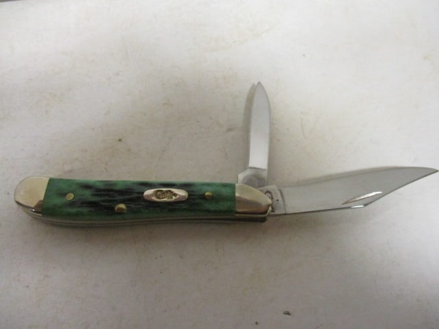 2018 Case Pocket Worn Bermuda Green Bone Peanut Knife in Original Box - 3