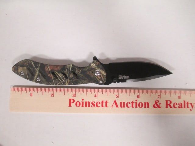 Bear & Son Cutlery Bear Edge Thumb Stud Camo Handle Folding Knife with Belt Clip - 3