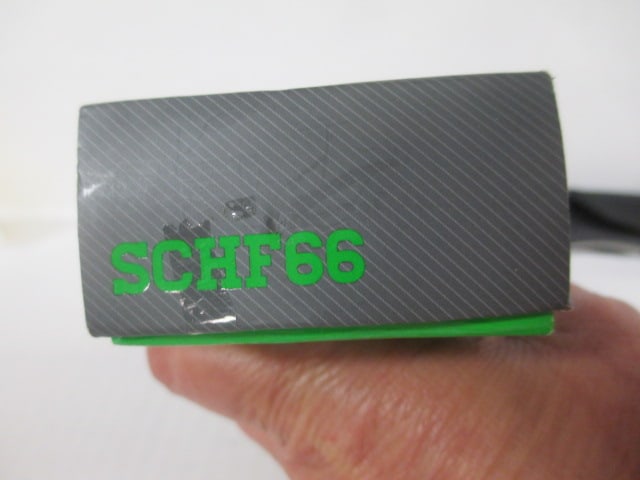 Schrade Fixed Blade Knife in Canvas Sheath in Original Box - 6