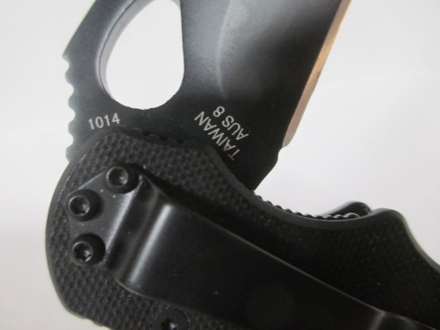ABKT TAC Tactical Weapons Thumb Holde Folding Knife with Belt Clip in Original Box - 4