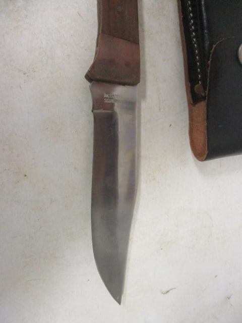 Pakistan Wood Handle Folding Lock Blade Knife in Leather Sheath - 2