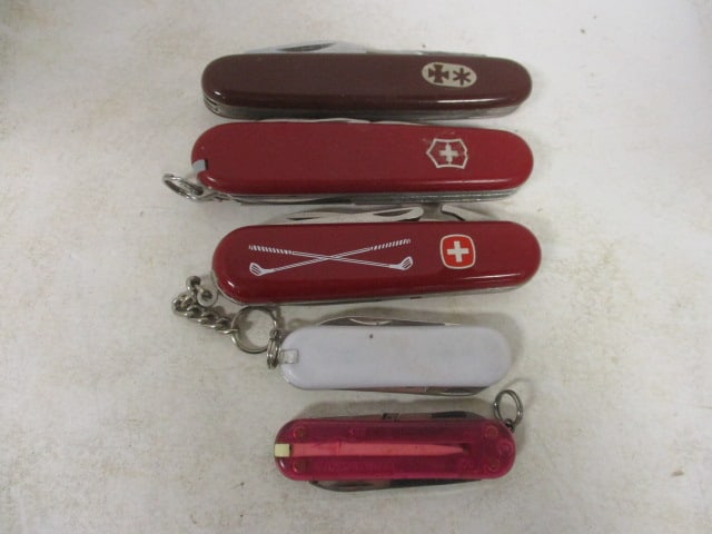 Five Swiss Army Style Utility Knives (1 of 11)
