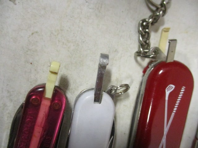 Five Swiss Army Style Utility Knives - 2