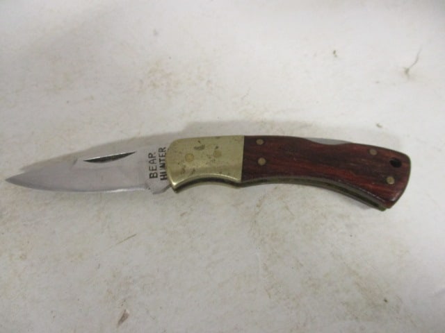 Five Folding Blade Knives - 10