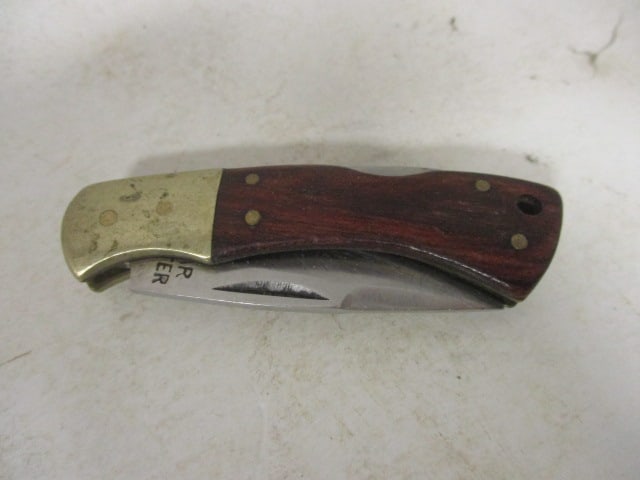 Five Folding Blade Knives - 9