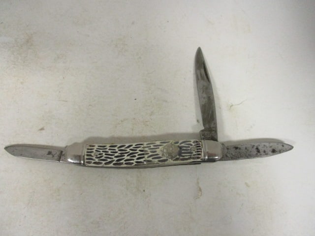 Three Pocket Knives - 5