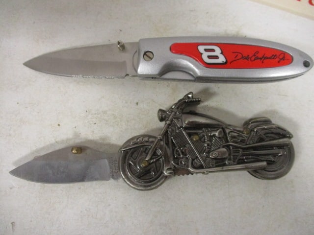 NASCAR #8 Dale Earnhardt Jr. Collector Folding Thumb Stud Blade Knife and - 2