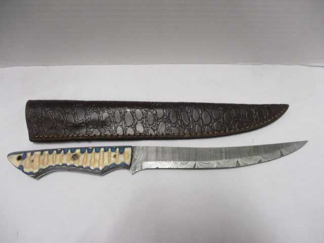 Damascus Filet Knife with Leather Sheath (1 of 8)