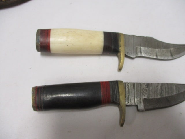 Two Damascus Short Skinner Fixed Knife with Leather Sheath - 3