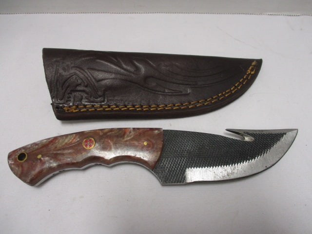 Damascus Gut Hook Knife with Leather Sheath (1 of 8)