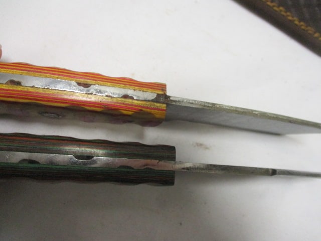 Two Damascus Railroad Bull Nose Knife with Leather Sheaths - 4
