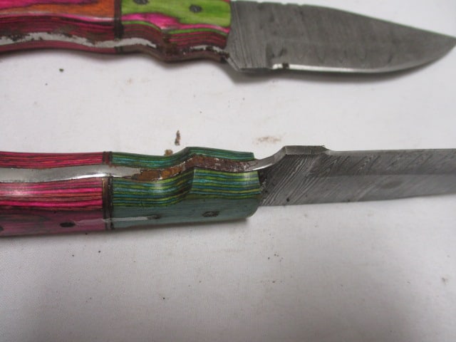 Two Damascus Fixed Hunting Knife with Leather Sheaths - 5