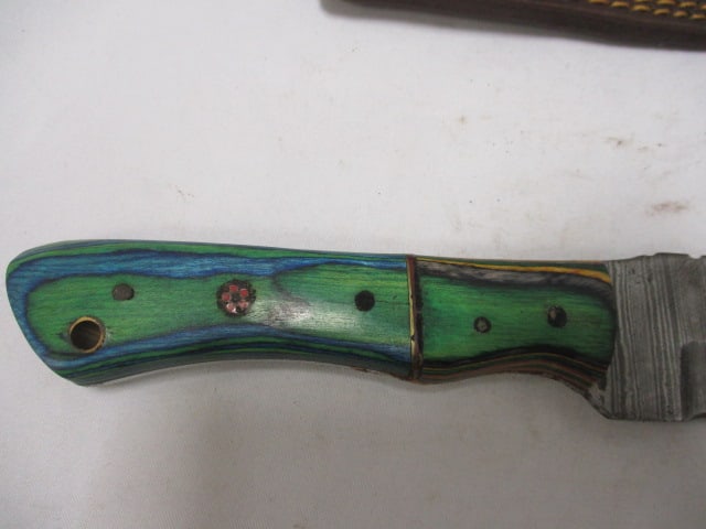 Damascus Hunting Knife with Leather Sheath - 3