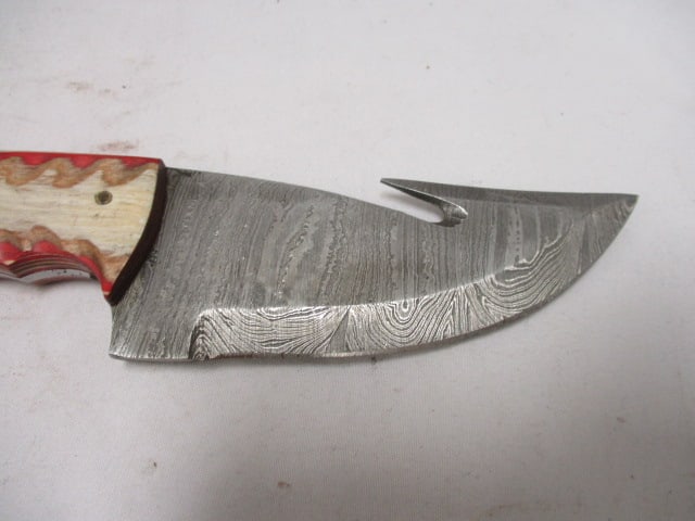 Damascus Gut Hook Knife with Leather Sheath - 2