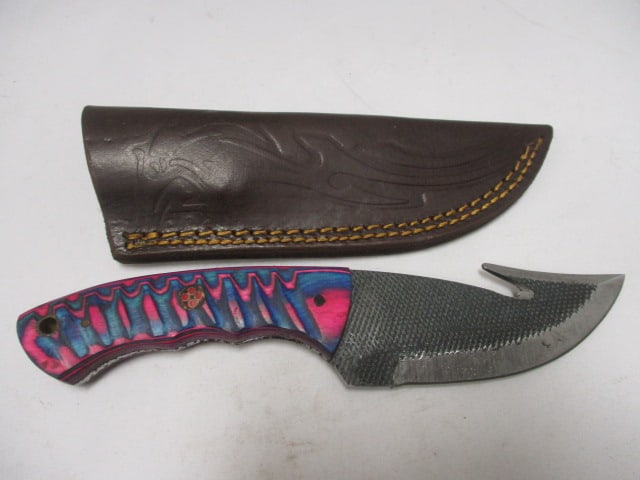 Damascus Gut Hook Knife with Leather Sheath (1 of 6)