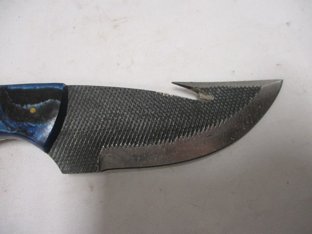 Damascus Gut Hook Knife with Leather Sheath - 2