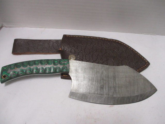 Damascus Cleaver with Leather Sheath: .