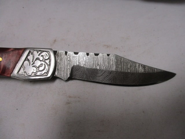 Damascus Folding Pocket Knife with Leather Sheath - 2